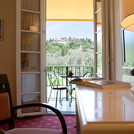 Cappugi فندق بستويا